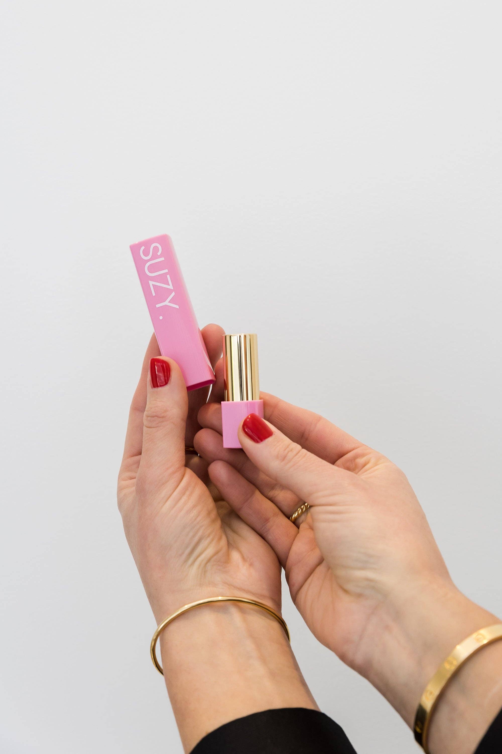 SUZY. x SJ - Satin finish