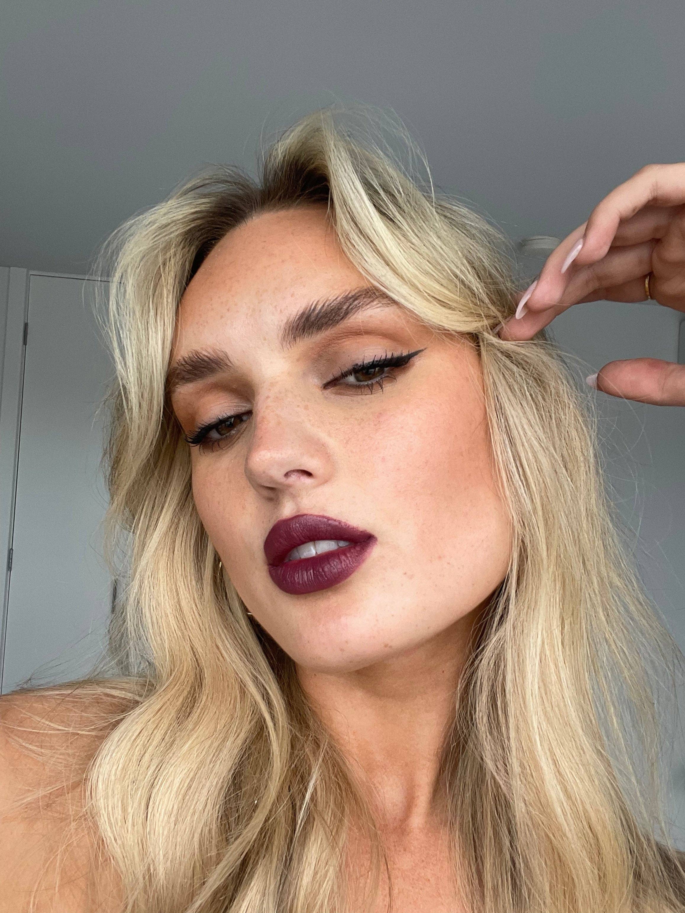 AUBERGINE - Matte finish